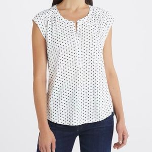 Abrienne Split Neck Cap Sleeve Linen Blend Knit Top | Daniel Rainn | Size: L